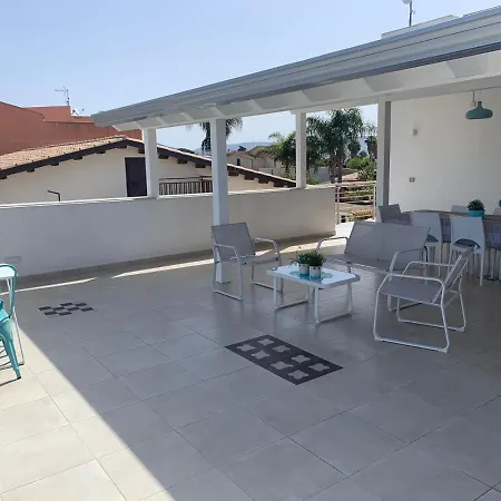 Сasa de vacaciones La Terrazza Di Eraclea San Leone